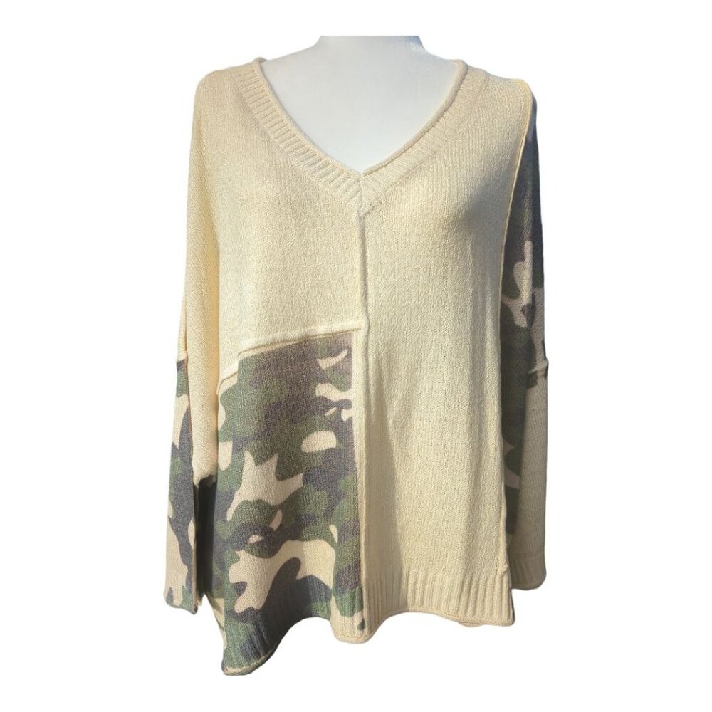Time after Time‎ Oversized Camo & Cream Sweater Women's L Large
